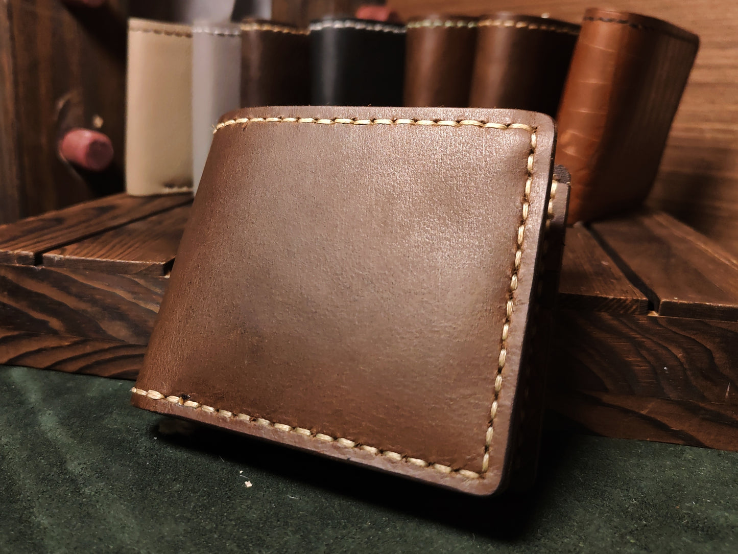 Heritage Bifold Wallet | Colors