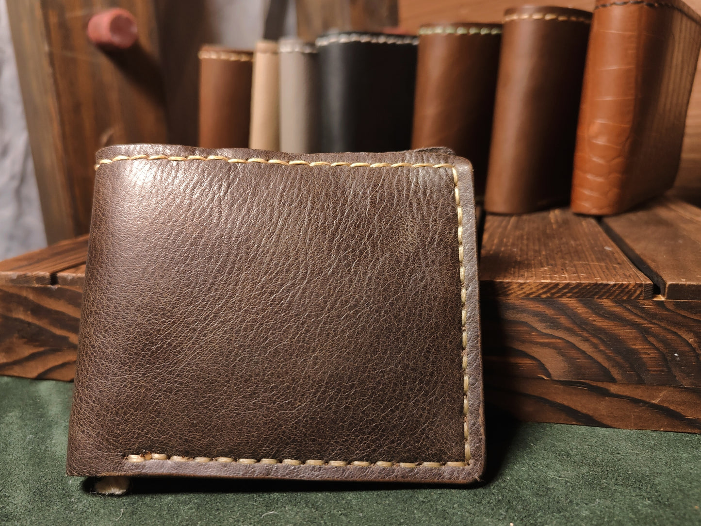 Heritage Bifold Wallet | Colors